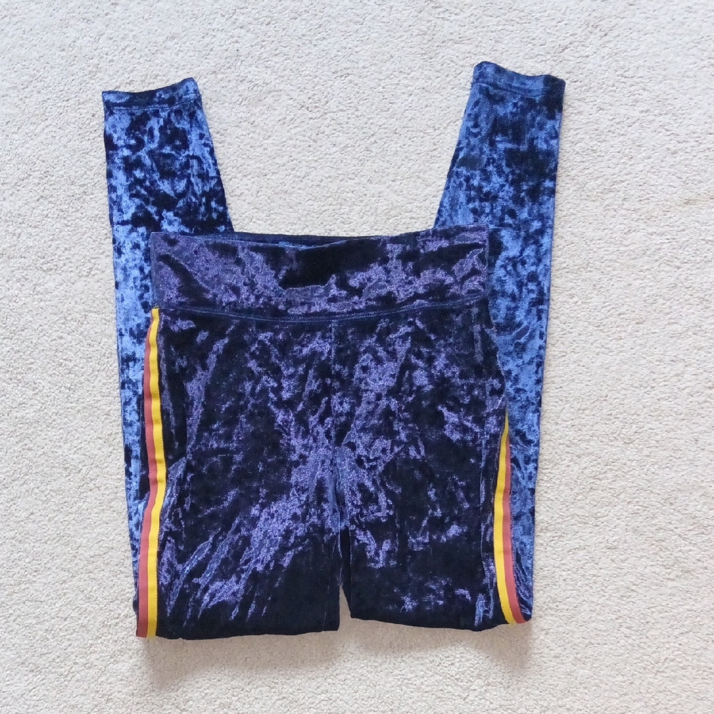 W13"-15" Aerie Velvet Hi-Rise Leggings in Blue with Yellow and Red Stripes